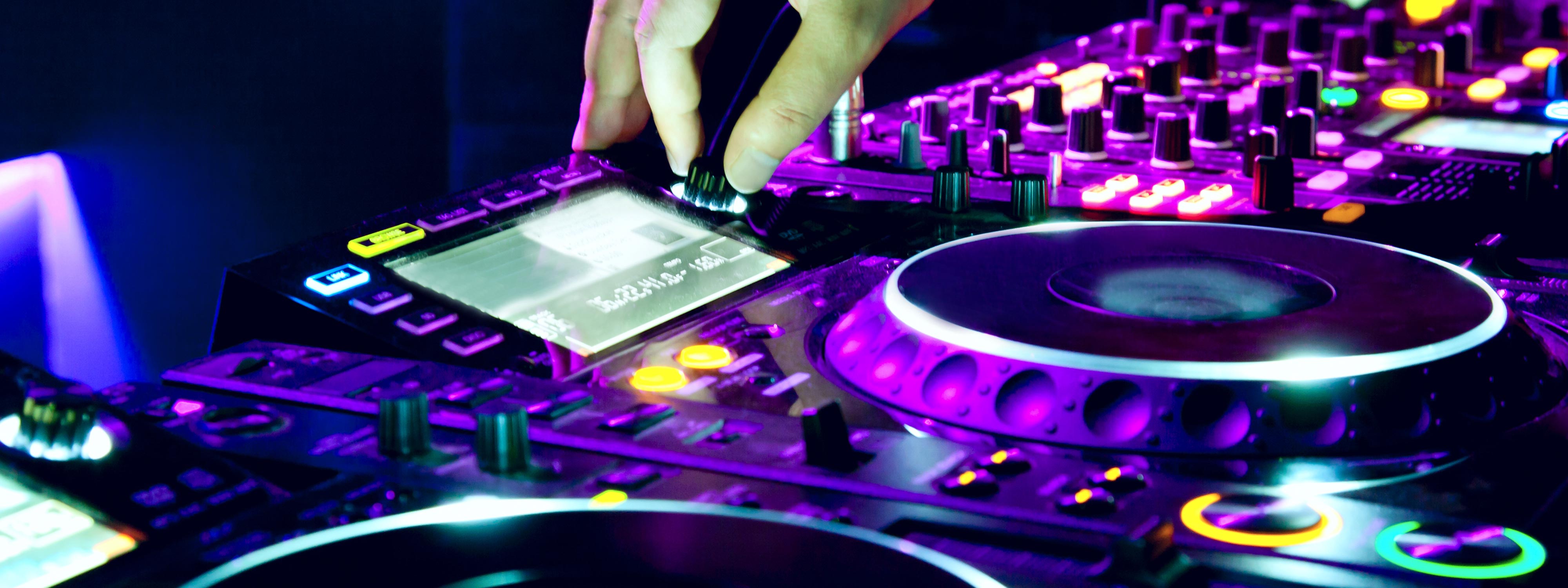 DJ buchen